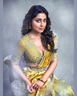 Shriya Saran (aka) Actress Shriya