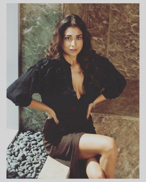 Shriya Saran (aka) Actress Shriya