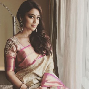 Shriya Saran (aka) Actress Shriya