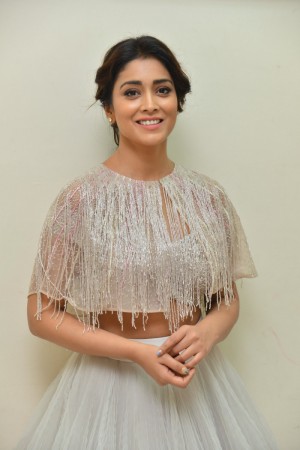 Shriya Saran (aka) Actress Shriya