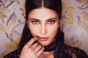 Shruti Haasan (aka) Shruti Hasan