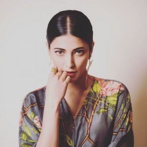 Shruti Haasan (aka) Shruti Hasan