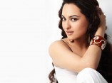 Sonakshi Sinha (aka) Sonakshi