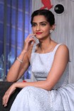 Sonam Kapoor (aka) Sonam