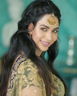 Soundarya Sharma (aka) SoundaryaSharma