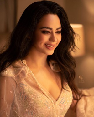 Soundarya Sharma (aka) SoundaryaSharma