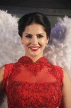 Sunny Leone (aka) SunnyLeone