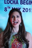 Sunny Leone (aka) SunnyLeone