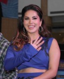 Sunny Leone (aka) SunnyLeone