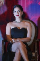 Sunny Leone (aka) SunnyLeone