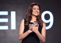 Sushmita Sen (aka) Sushmita