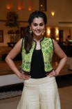 Taapsee Pannu (aka) Actress Tapsee