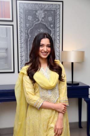 Tamannaah Bhatia (aka) Tamannaah