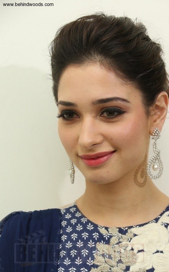 Tamannaah Bhatia (aka) Tamannaah photos stills & images