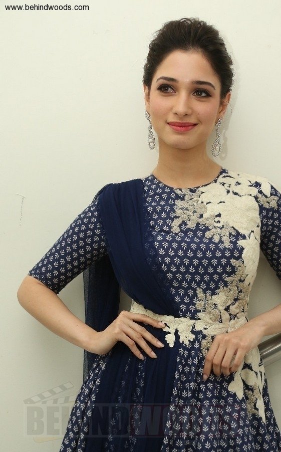 Tamannaah Bhatia (aka) Tamannaah photos stills & images