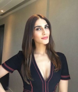 Vaani Kapoor (aka) VaaniKapoor