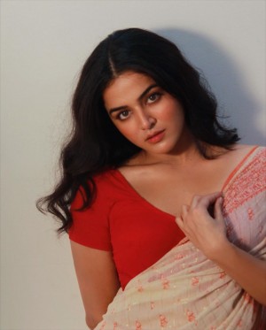 Wamiqa Gabbi (aka) Gabbi Wamiqa