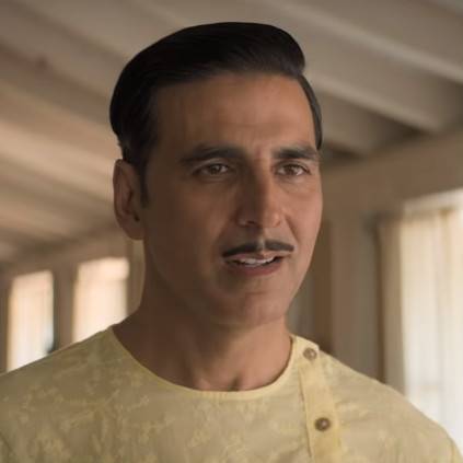 Naino Ne Baandhi song from Akshay Kumar's Gold