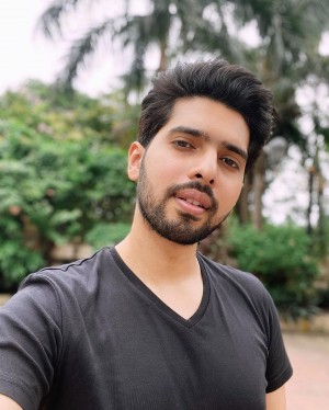 Armaan Malik (aka) Arman Malik