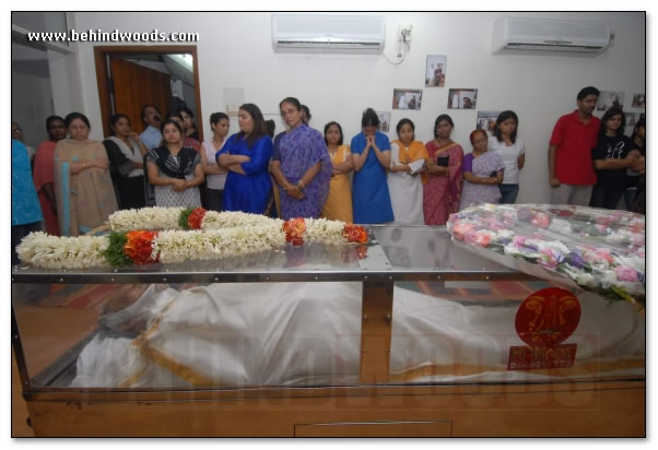 Balaji Funeral - Images