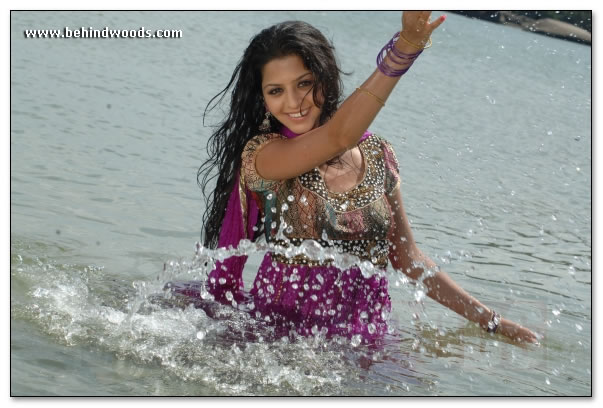 Malai Malai - Movie Images