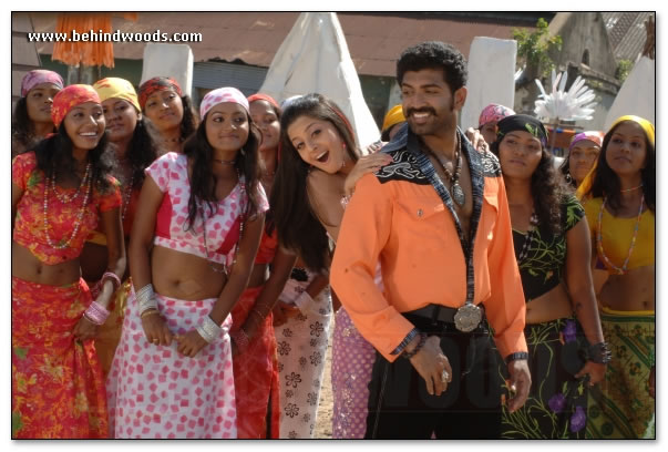 Malai Malai - Movie Images - Behindwoods.com - Tamil Movie Images ...