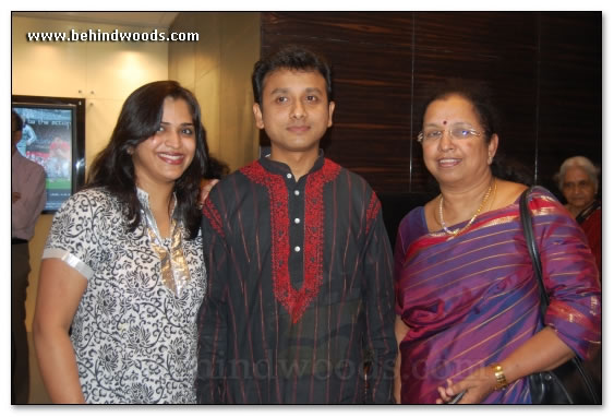 Margazhi Raagam Premiere Show - Images