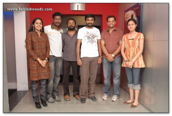 Naadodigal team meets the press - images