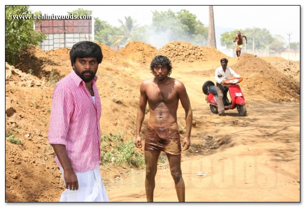 Naadodigal  Movie  Images