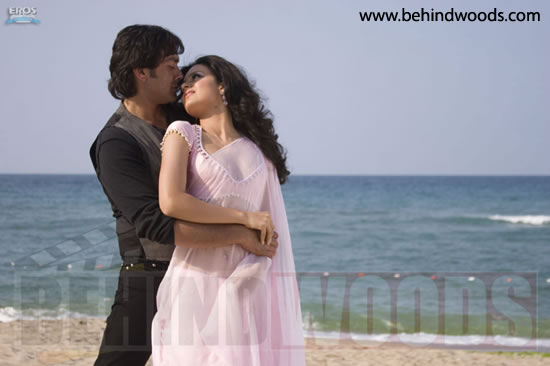 Vada Raha - Movie Images