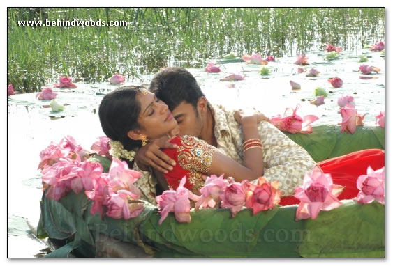 Vaigai Movie - Images