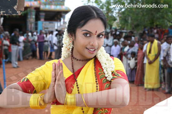 Vedigundu Murugesan - Movie Images