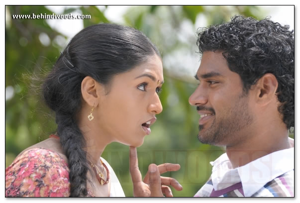 Yathumaagi Movie - Images