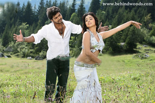 Azhagiya Tamil Magan - Images