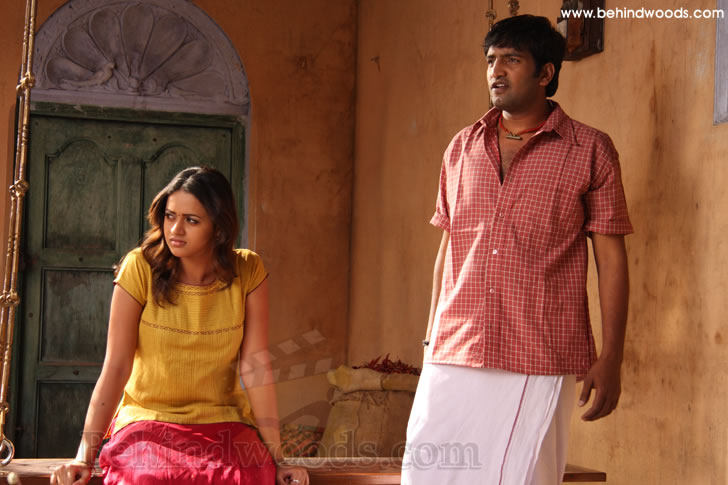 JAYAM KONDAAN MOVIE - Behindwoods Actor vinay actress Bhavana Vj lekha