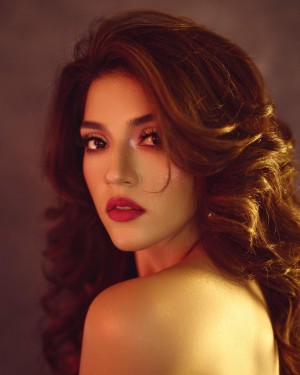 Mehreen Pirzada (aka) Mehrene Kaur Pirzada