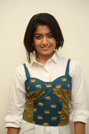 Rashmika Mandanna (aka) RashmikaMandanna