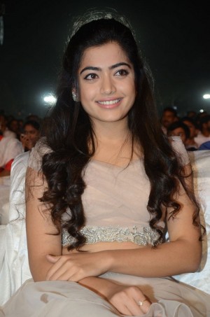 Rashmika Mandanna (aka) RashmikaMandanna