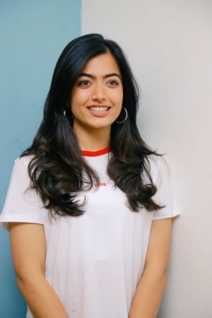 Rashmika Mandanna (aka) RashmikaMandanna