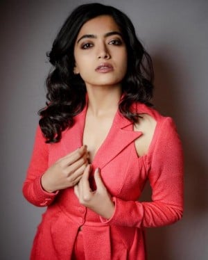 Rashmika Mandanna (aka) RashmikaMandanna