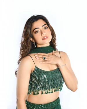 Rashmika Mandanna (aka) RashmikaMandanna