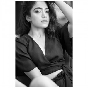 Rashmika Mandanna (aka) RashmikaMandanna