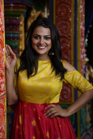 Shraddha Srinath (aka) Shradha Srinath