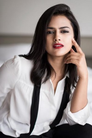 Shraddha Srinath (aka) Shradha Srinath