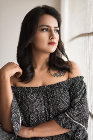 Shraddha Srinath (aka) Shradha Srinath