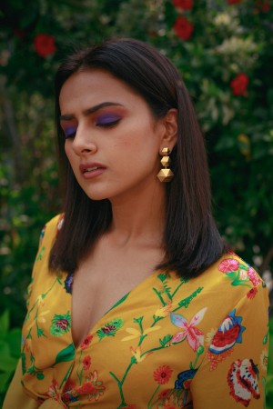 Shraddha Srinath (aka) Shradha Srinath