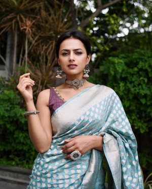 Shraddha Srinath (aka) Shradha Srinath