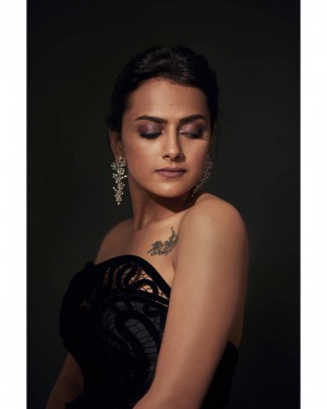 Shraddha Srinath (aka) Shradha Srinath