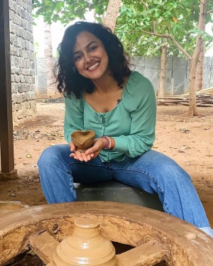 Shraddha Srinath (aka) Shradha Srinath