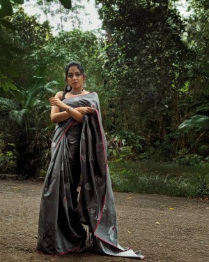 Ahaana Krishna (aka) ahaanna